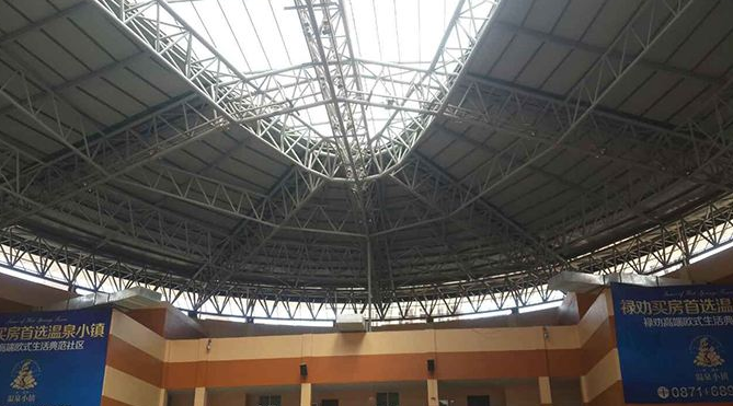 河津怎么区分管廊钢结构与桁架结构的管道支架